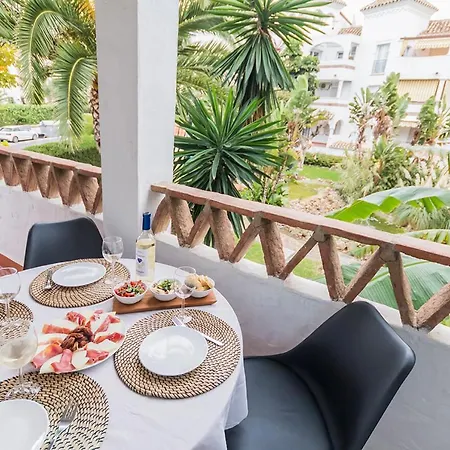 Lovely 2 Bedroom W/ Large Garden + Pools * Benalmádena